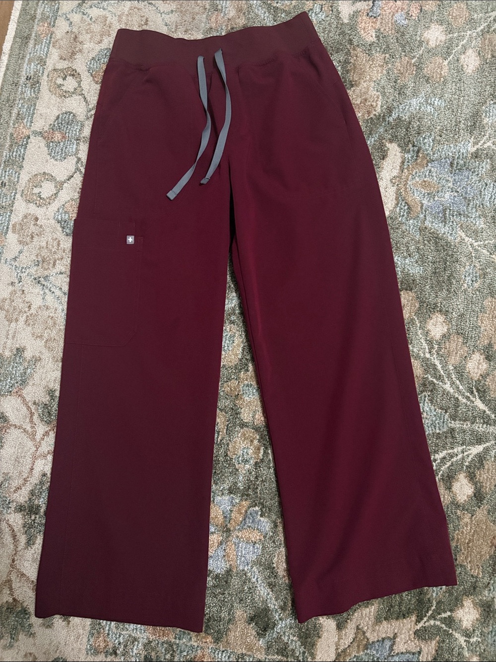 FIGS Women's Isabel High-Rise Wide-Leg Scrub Pant Burgundy - Picture 3 of 7
